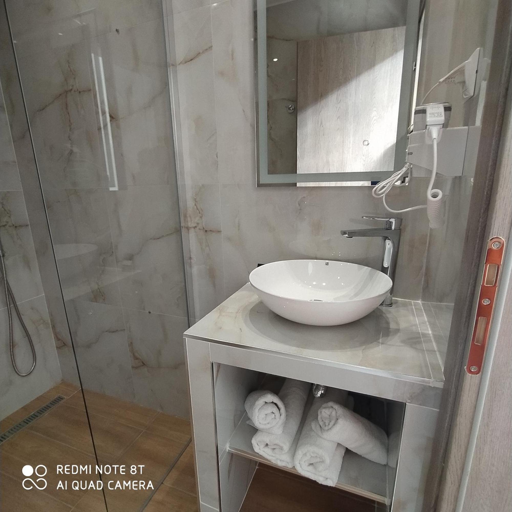 Acta Luxury Rooms 尼基季 客房 照片